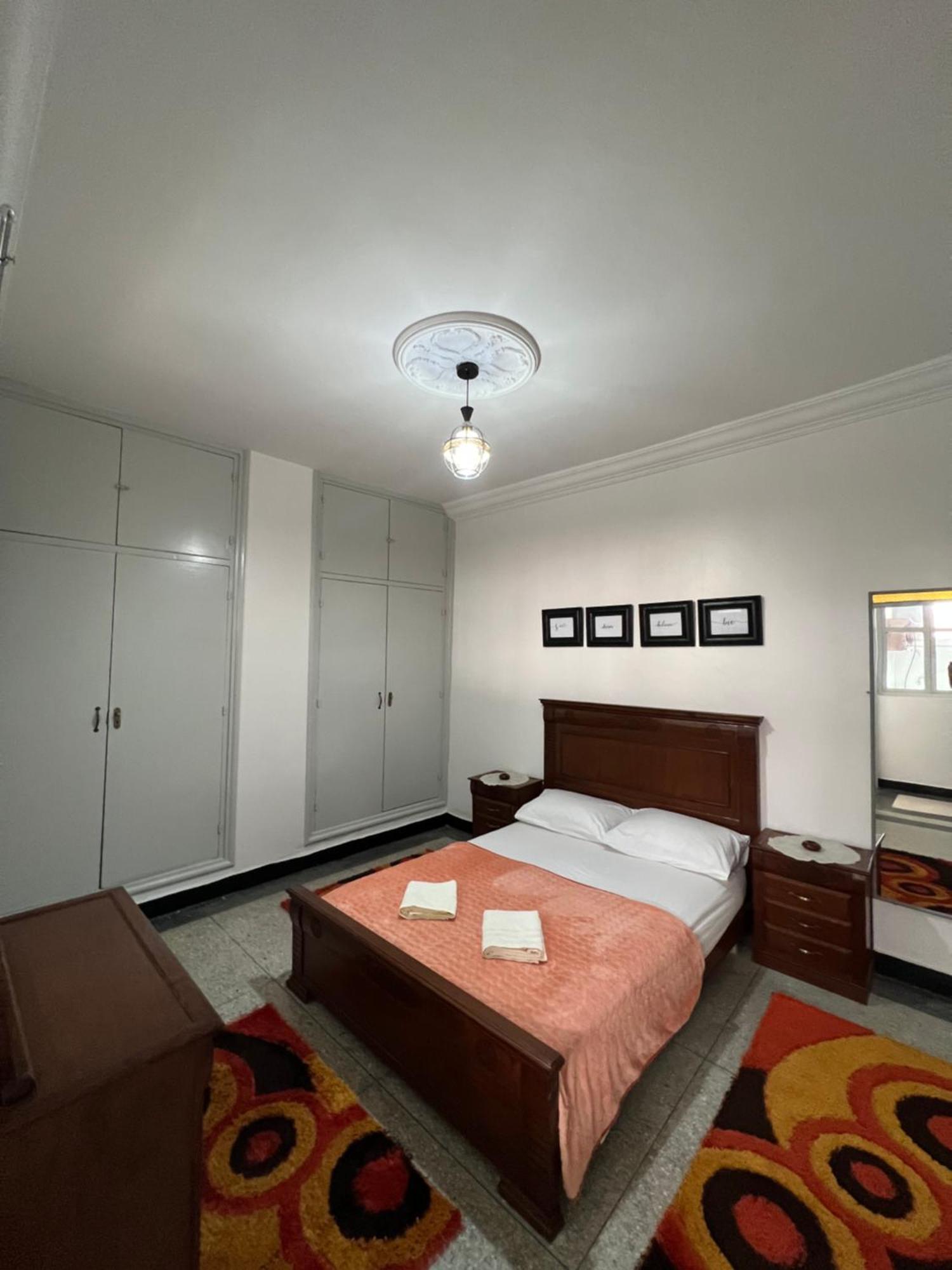 Bh House, Charming Apartment 에사우이라 외부 사진