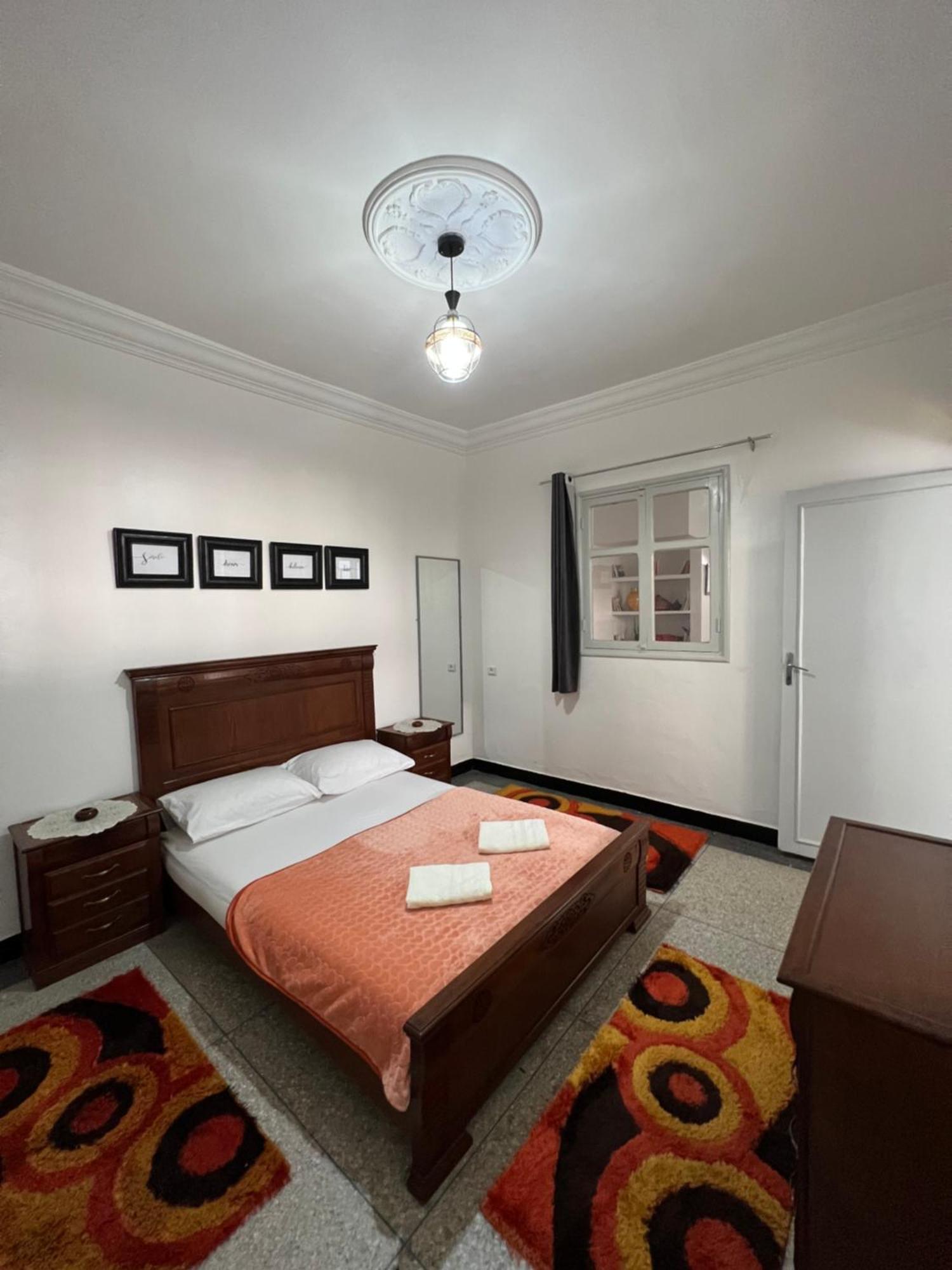 Bh House, Charming Apartment 에사우이라 외부 사진